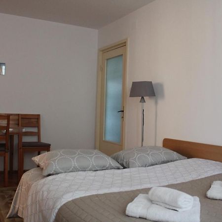 Apartment Brigitta ซิวิโชอารา ภายนอก รูปภาพ
